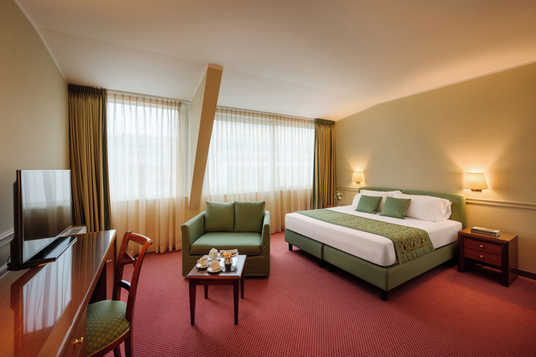 Bedroom 2, Hotel Barchetta Excelsior, Como