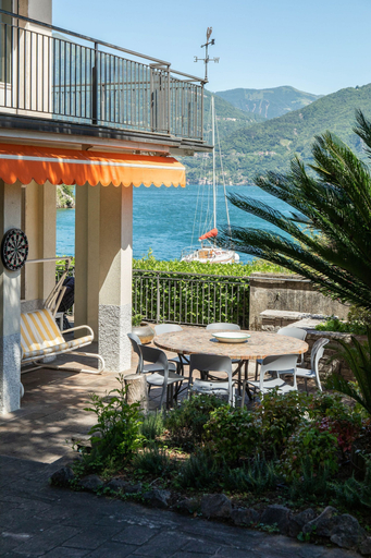 Room 3, Villa Helios in Menaggio, Como