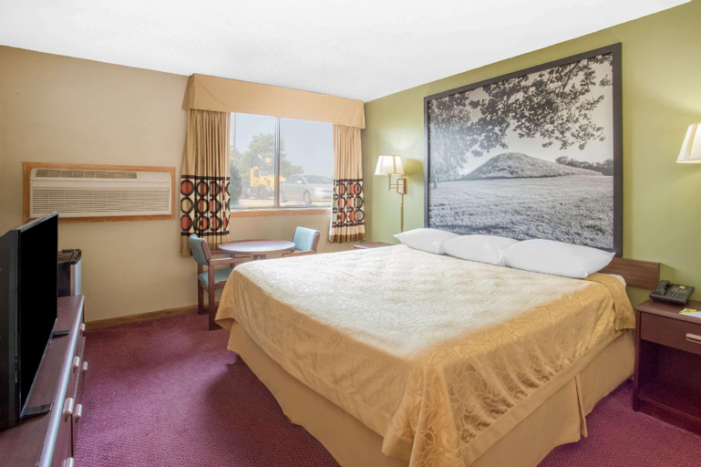 Bedroom 6