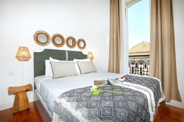 Others 4, Offline Mood Apartment, Faro