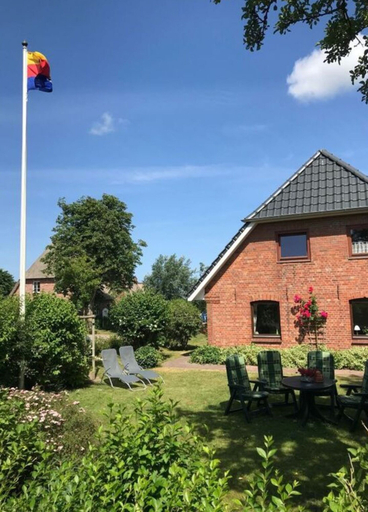 Property grounds, Holiday Apartment Bruhn, Nordfriesland