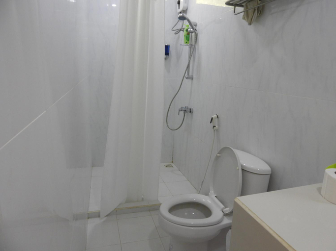 Bathroom 3, Karaa Village at Thoddoo Island