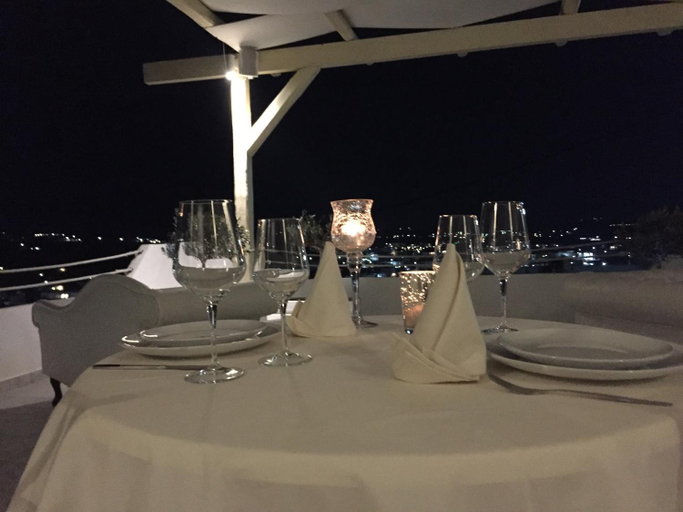 Others 4, The White Suites, South Aegean