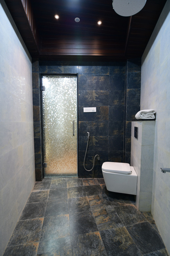 Bathroom 4, Hotel Om Stay Well, Indore