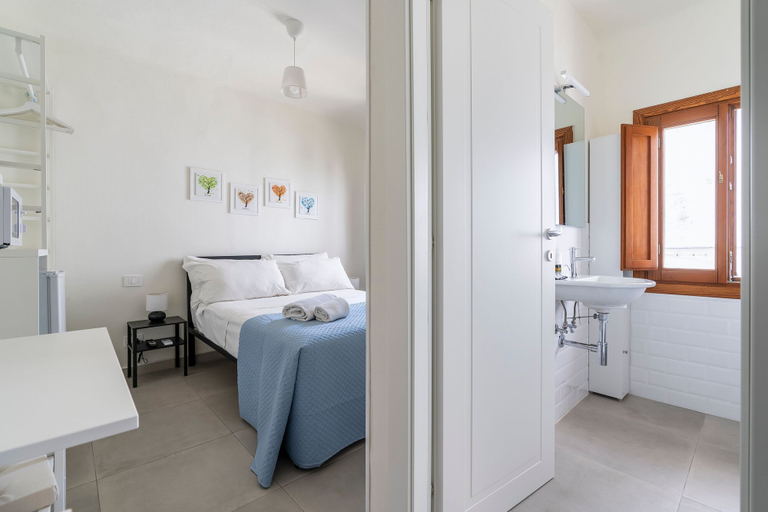 Room 2, Pinzochere 16 in Firenze, Florence