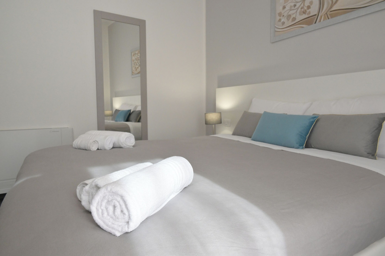 Bedroom 4, da 'nfacci, Palermo