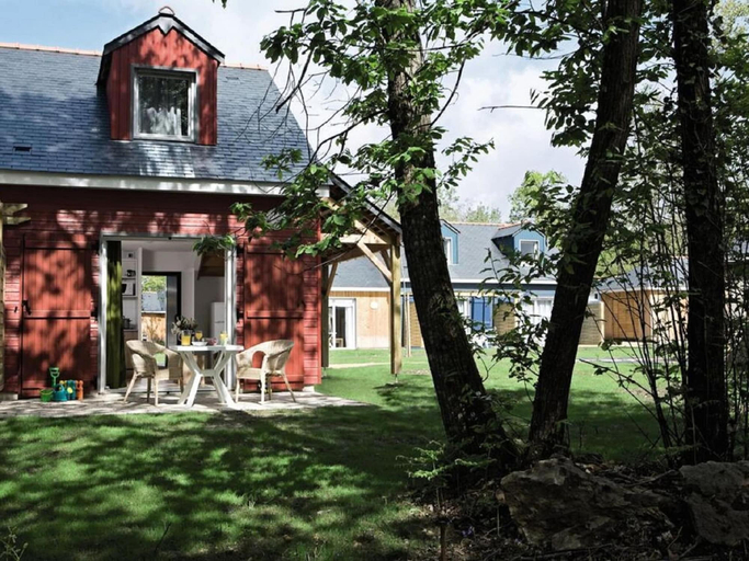 Exterior 3, Beautiful Holiday Home With Linen Package, Maine-et-Loire