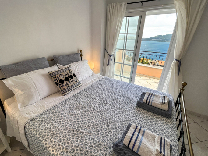 Room 3, Villa Fortuna in Nikiana, Ionian Islands