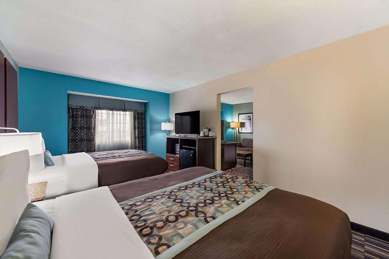 Bedroom 3, Baymont by Wyndham Elizabeth City, Pasquotank