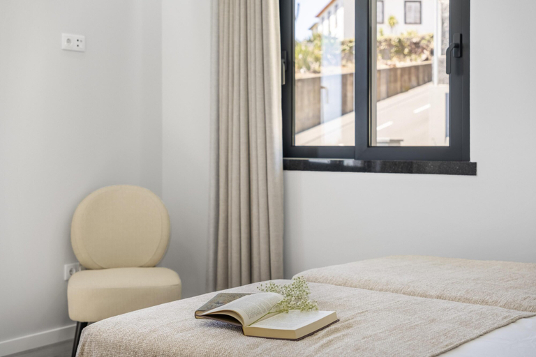 Room 2, Sunshine Deluxe B by Madeira Sun Travel, Ponta do Sol