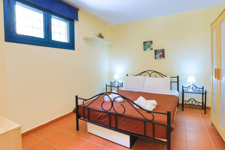 Bedroom 2, Tinas Apartment in Mparmpati, Ionian Islands
