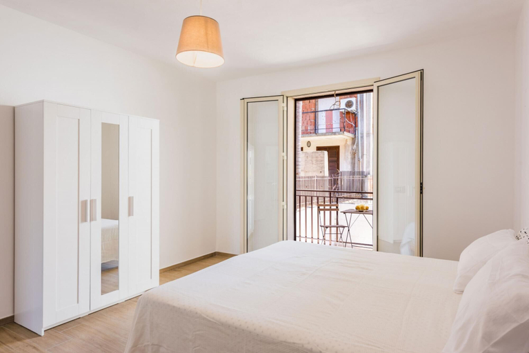 Room 3, Casa Lilium a Floridia - Navy, Syracuse