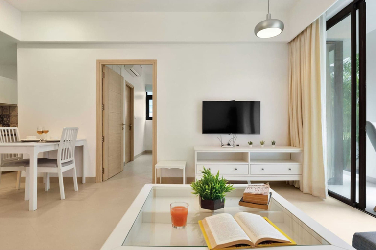 Room 4, Cozy 1BR With Pool - Only 1km From Candolim Beach, North Goa