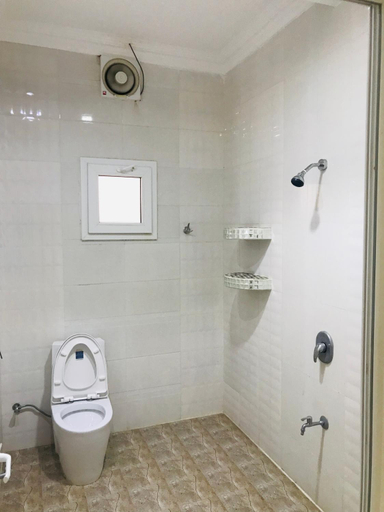 Bathroom 2, Galaxy VIP, Marbat