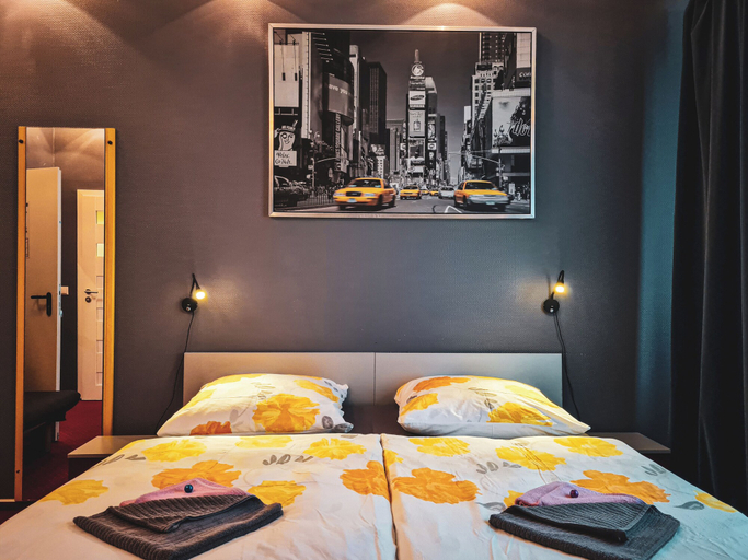 Bedroom 4, Hotel 108, Stormarn