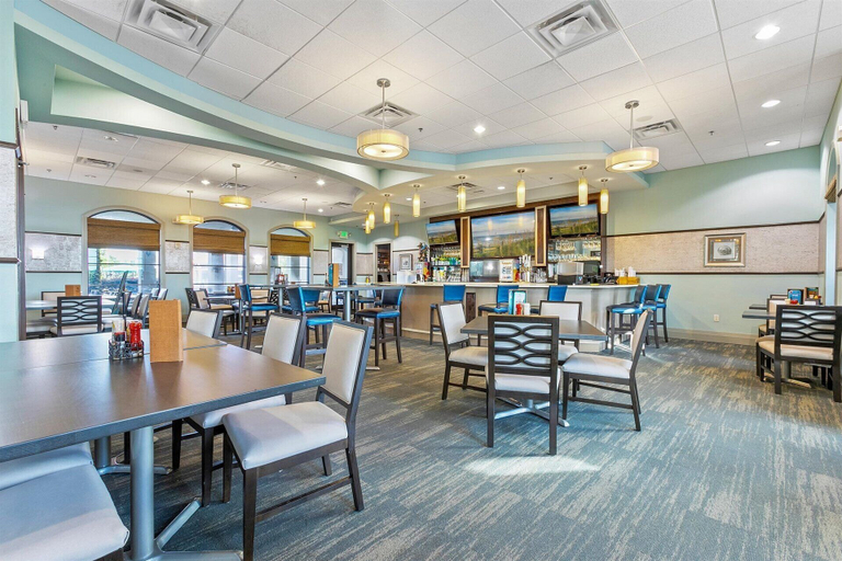Food & Drinks, 1583 Moon Valley dr, Osceola