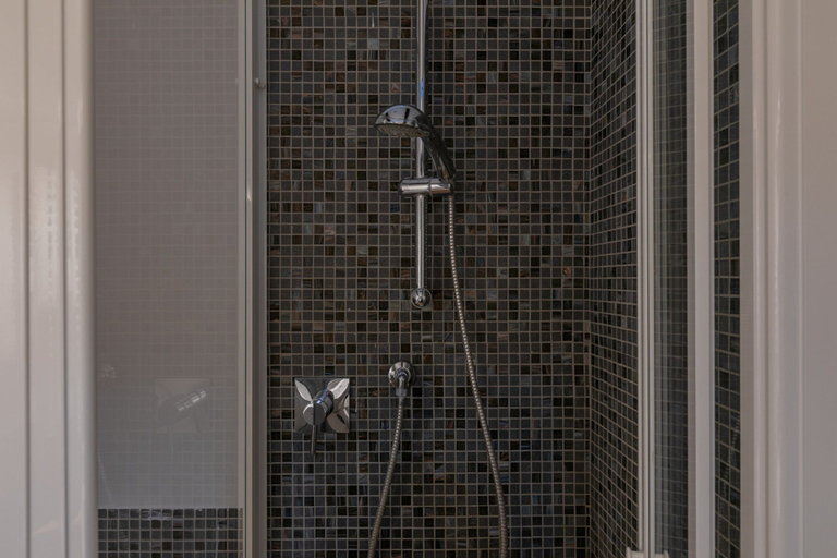 Room 2, Barbaroux Apartment - Sole by Wonderful Italy, Torino