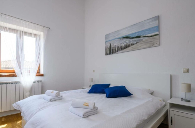 Room 4, Villa Amani Comfortable Holiday Residence, Svetvinčenat
