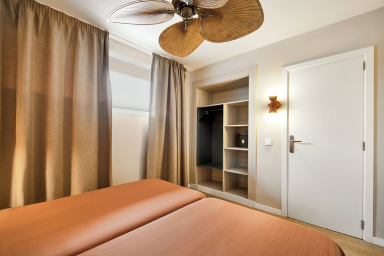 Bedroom 3, tent Mojito Suites, Baleares