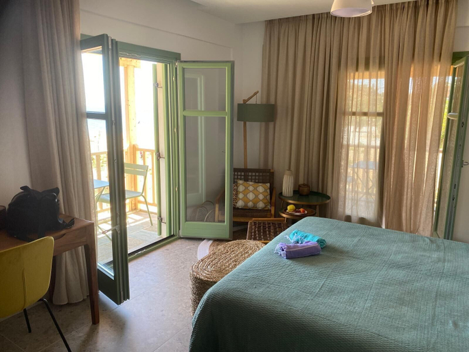 Bedroom 2, Pelikastri, Thessaly