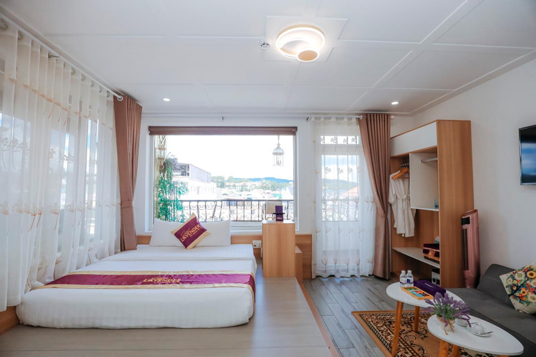 Bedroom 15