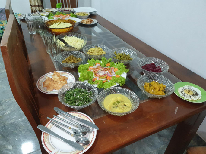 Food & Drinks 5, Sri Bhavan Ella, Ella