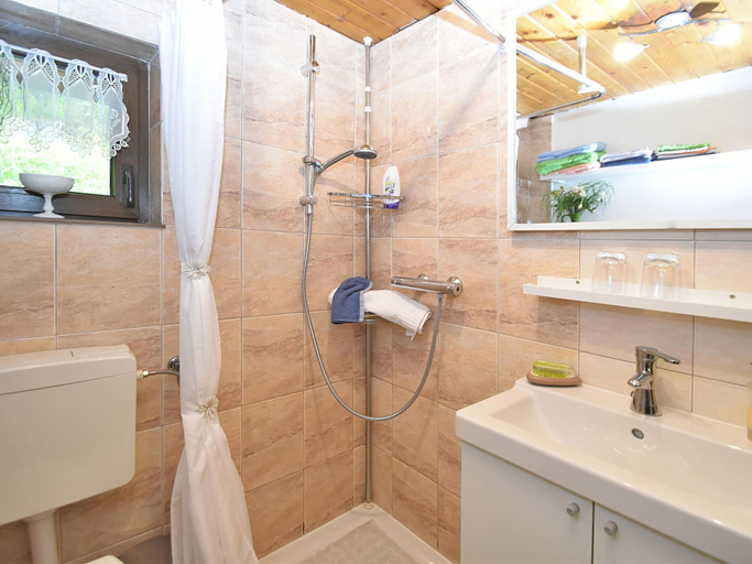 Bathroom 3, Quiet Getaway near Ilmenau, Ilm-Kreis