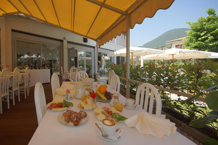 Food & Drinks 4, HOTEL LORENA, Brescia