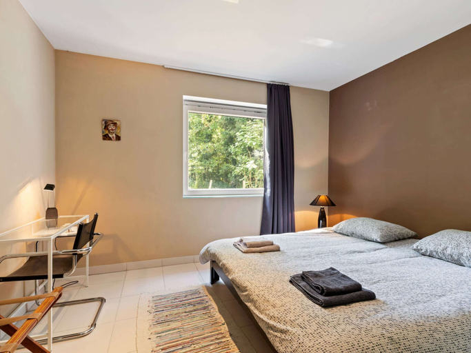 Bedroom 2, Villa in Kobbegem With Private Garden, Vlaams Brabant