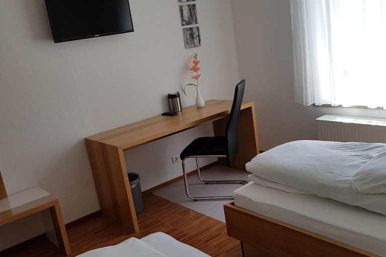 Bedroom 3, Hotel Restaurant Hirsch, Alb-Donau-Kreis