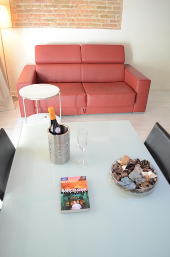 Others 3, Poble Sec Apartments, Barcelona