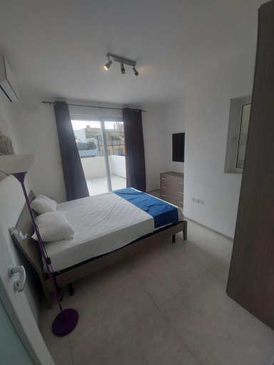 Others 4, St Julians Bay Sea Front Apartments, St Julian's