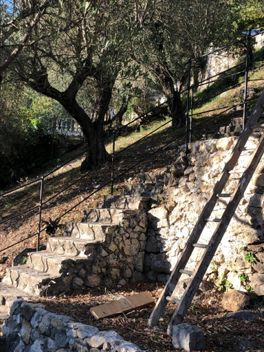 Others 4, Cabane de L Esteron, Alpes-Maritimes