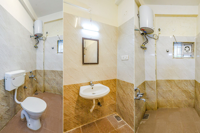 Bathroom 4, FabHotel Tristar Residency, Kancheepuram