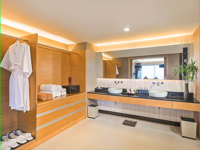 Bathroom 3, Novotel Phuket Kata Avista Resort & Spa, Phuket Island