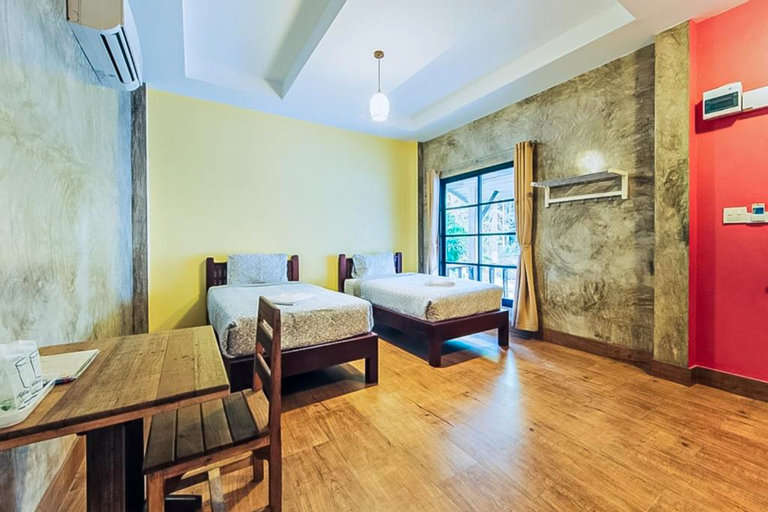 Bedroom 24