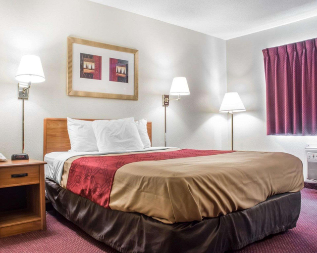 Bedroom 10