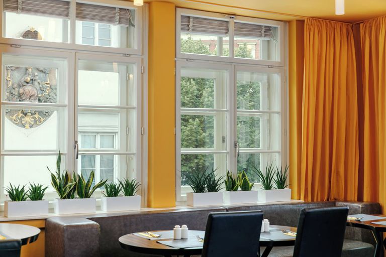 Food & Drinks 5, Hotel Perla, Praha 1