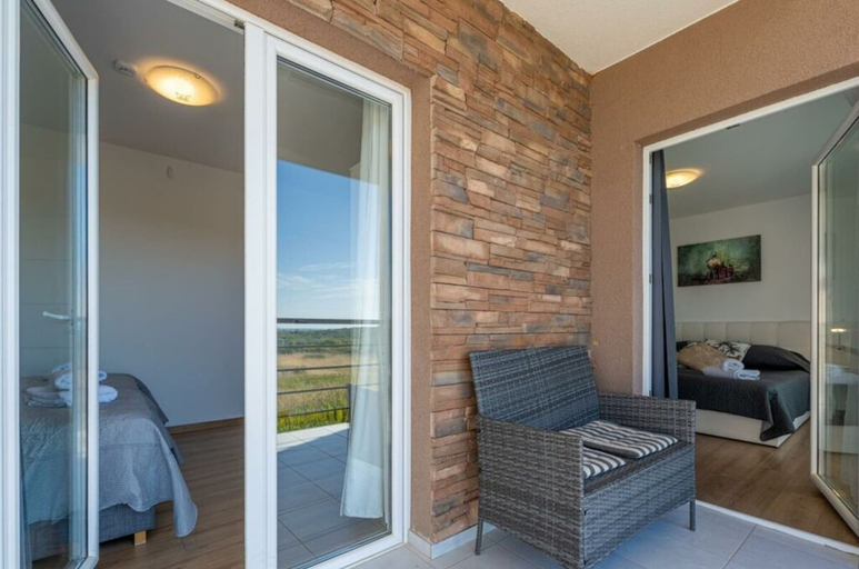 Terrace/patio, Gusto Comfortable Holiday Residence, Vodnjan