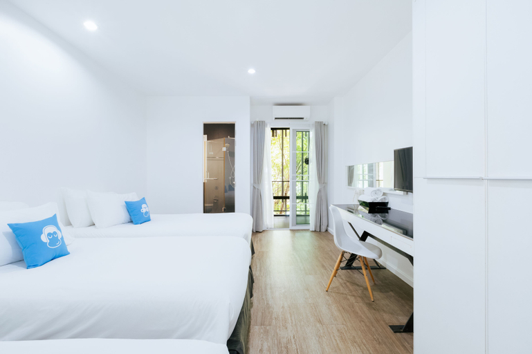 Bedroom 13