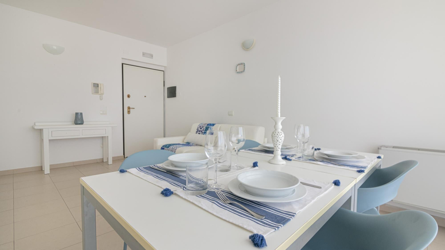 Others 4, Residenza Excelsior 601, Chieti