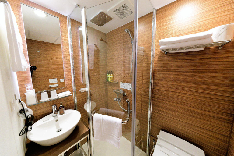 Bathroom 2