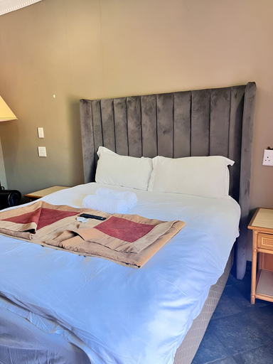 Bedroom 2, Novel Enterprises Bed and Breakfast, Bojanala