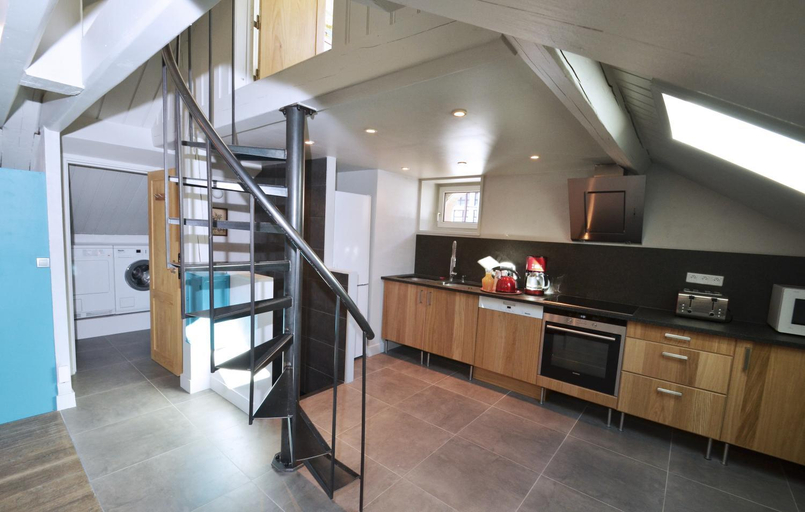 Others 3, Appartement Bellevue - centre ville, Haute-Savoie