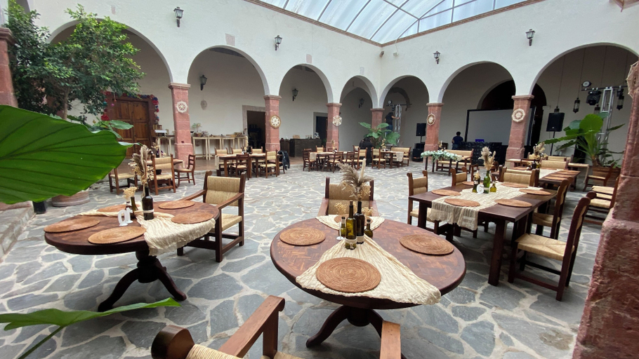 Food & Drinks 5, Hacienda Real Love & Wellness San Miguel de Allende, Allende