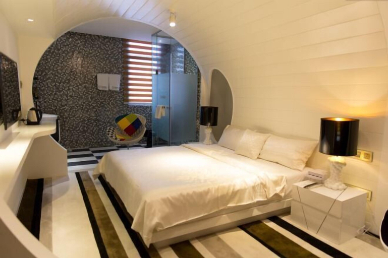 Bedroom 21