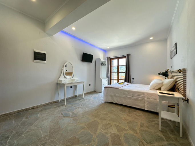 5, Barbara house, Ionian Islands