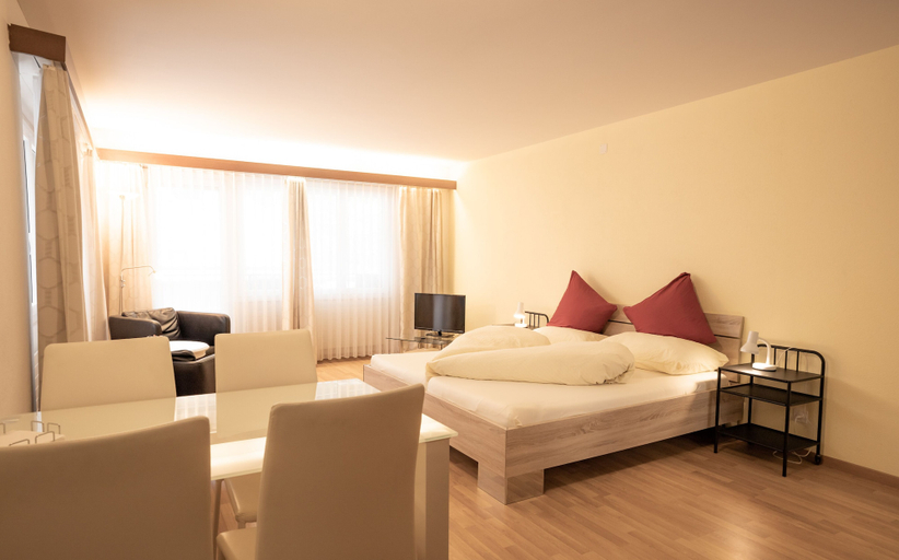 Others 5, Casa Viva, Sarganserland