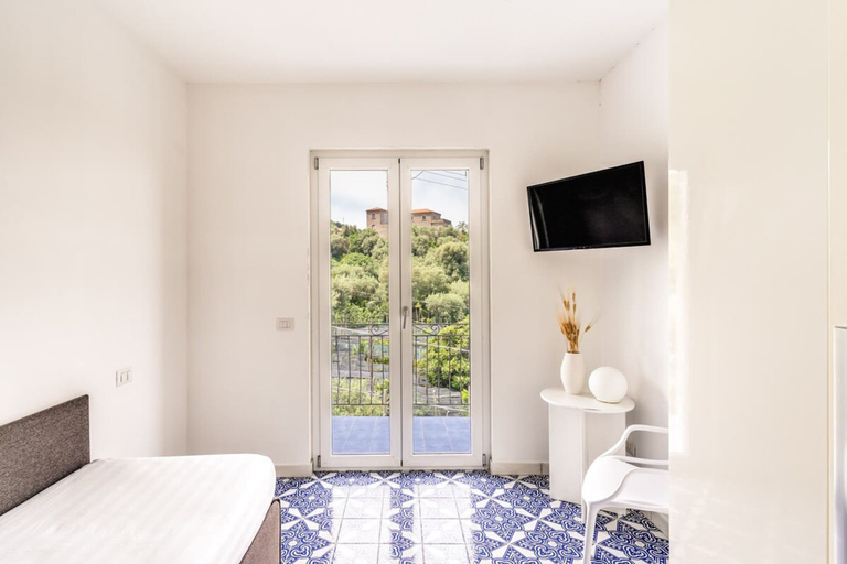 Bedroom 3, Casa Nenni in Priora, Napoli