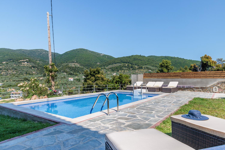 Others 2, Villa Pavlos, Thessaly